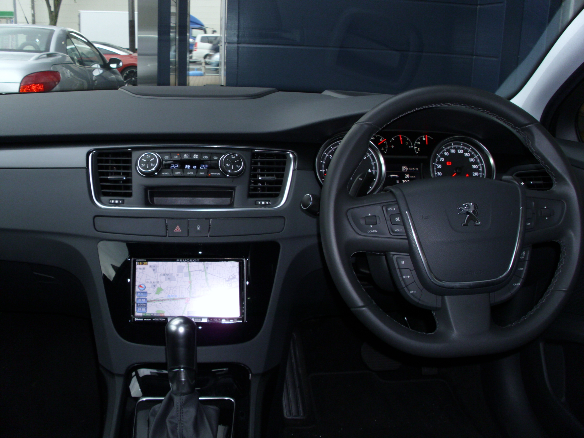 508 Griffeでエレガンスなドライブを・・・