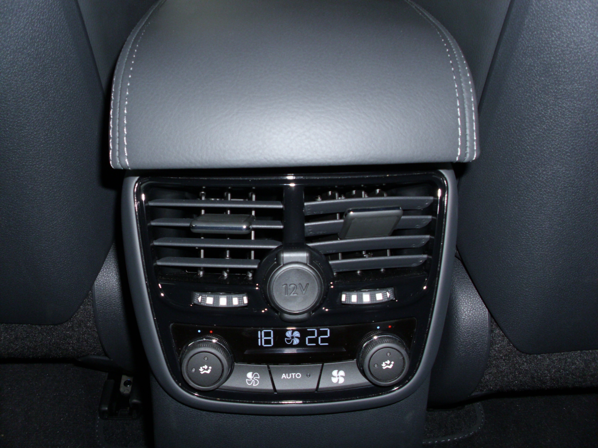 508 Griffeでエレガンスなドライブを・・・