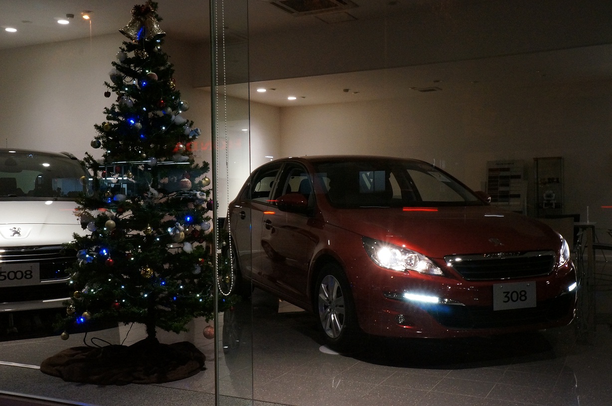 ★　X'mas仕様のショールーム　★