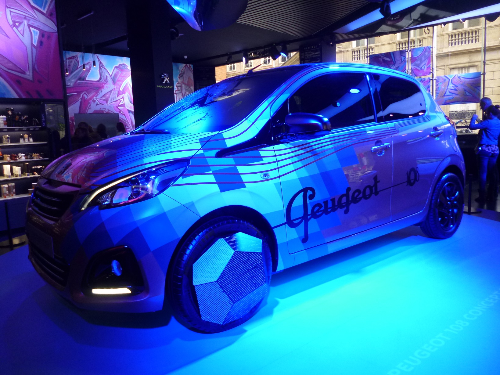 ✈フランス旅行記5✈　　ＰＥＵＧＥＯＴ ＡＶＥＮＵＥ編