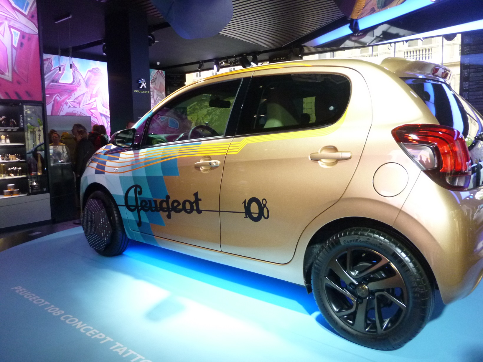 ✈フランス旅行記5✈　　ＰＥＵＧＥＯＴ ＡＶＥＮＵＥ編