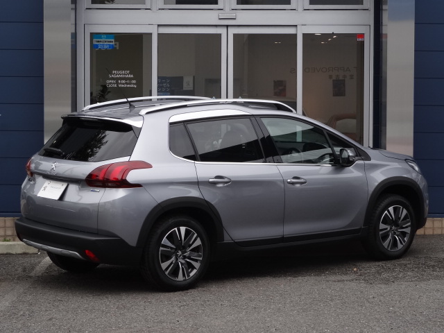 " Peugeot 2008 Allure 1.2L. EAT6 "