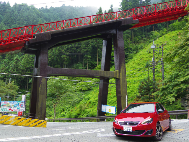 プジョーお出かけガイド！　御岳山