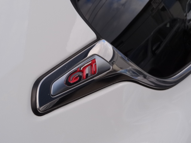 " Peugeot 208 GTi RHD 200ps "