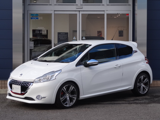 " Peugeot 208 GTi RHD 200ps "