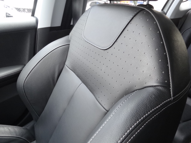 " Peugeot 2008 LEATHER EDITION 1.2L ETG5 " 