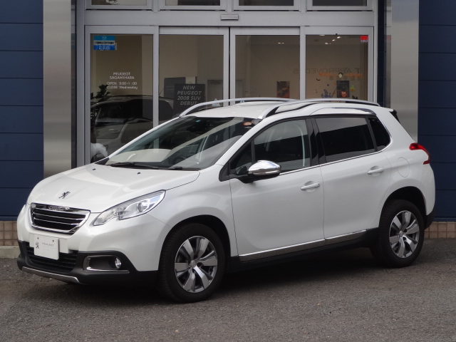 " Peugeot 2008 LEATHER EDITION 1.2L ETG5 " 