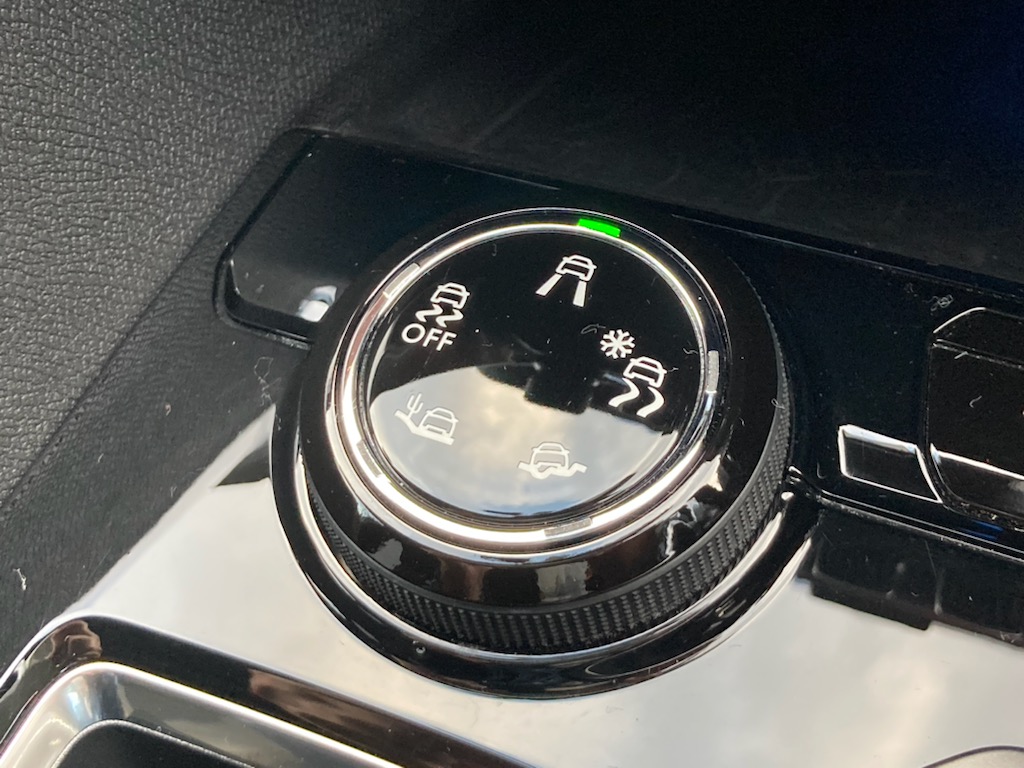 ★3008GT　BlueHDI　8AT★