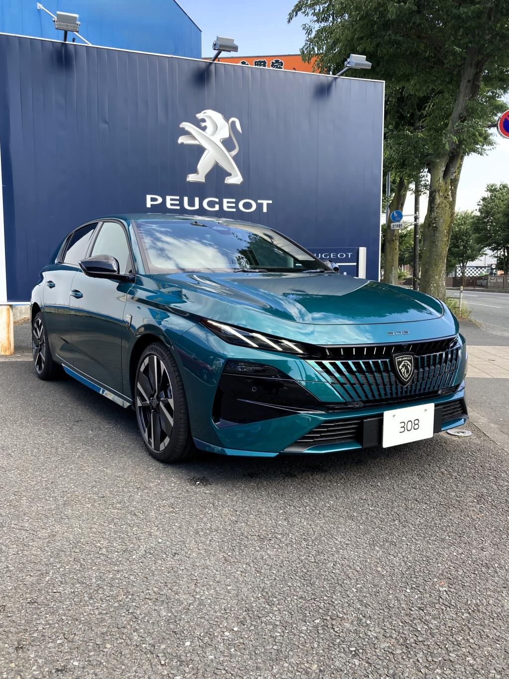 【NEW PEUGEOT 308 HYBRID デビューフェア🎉】