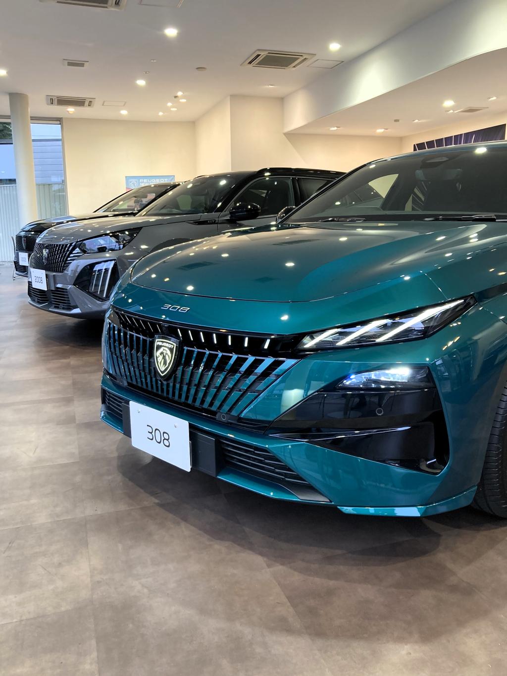 【プジョー相模原 ショールーム展示車情報✨】