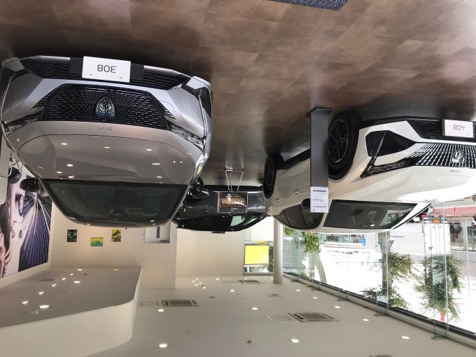 現在の展示車