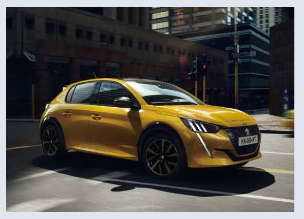 PEUGEOT 208 /
